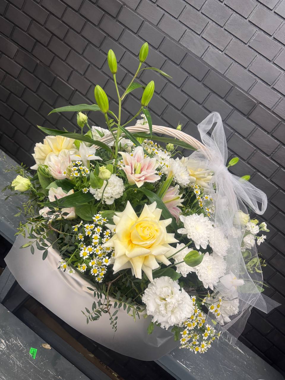 Корзина «Белоснежный рай»